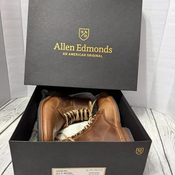 Allen Edmonds Higgins Mill Boots - Picture 7 of 8
